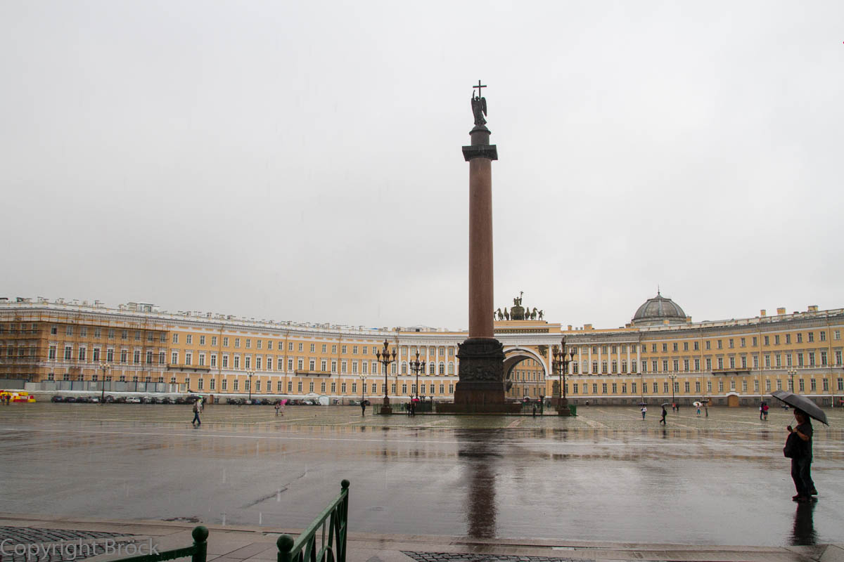 St. Petersburg Schlossplatz mit Alexander-Säule Generalstabsgebäude