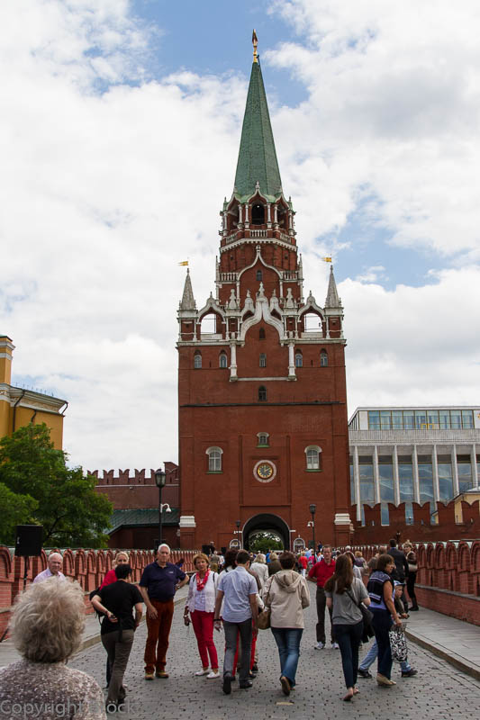 Kreml, Dreieinigkeits-Turm