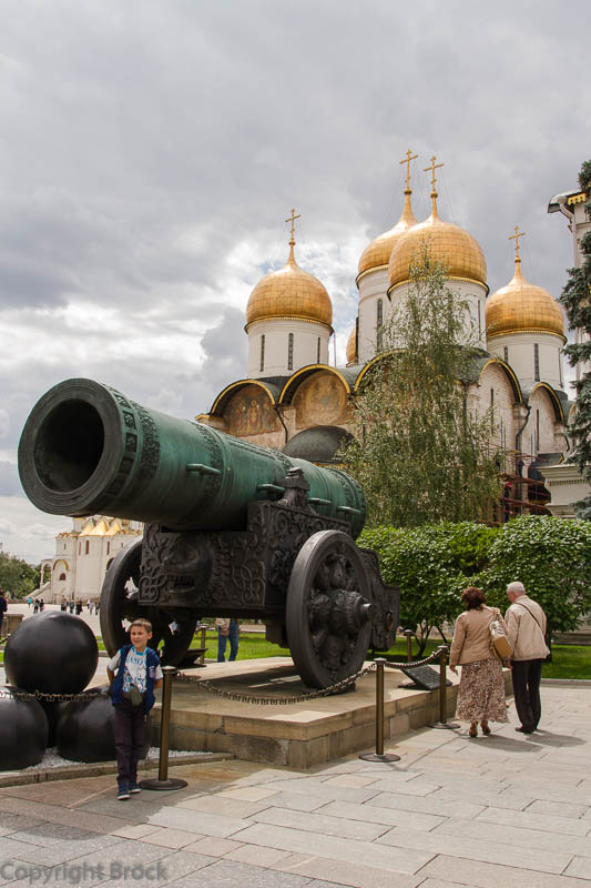 Kreml, Zar-Kanone, Mariä-Entschlafens-Kathedrale