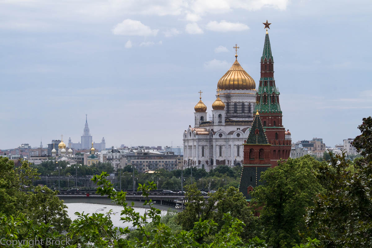Blick aus dem Kreml über die Moskwa zur Christ-Erlöser-Kirche